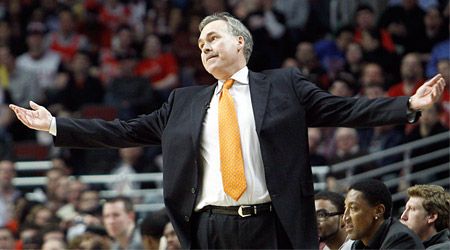 Mike D’Antoni : un contrat de 12 millions, mais pas aux Lakers avant 2 semaines ?