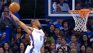 Russell Westbrook : le Top 10 NBA 2012 de ses plus beaux highlights