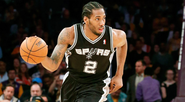 Kawhi Leonard intenable contre Memphis