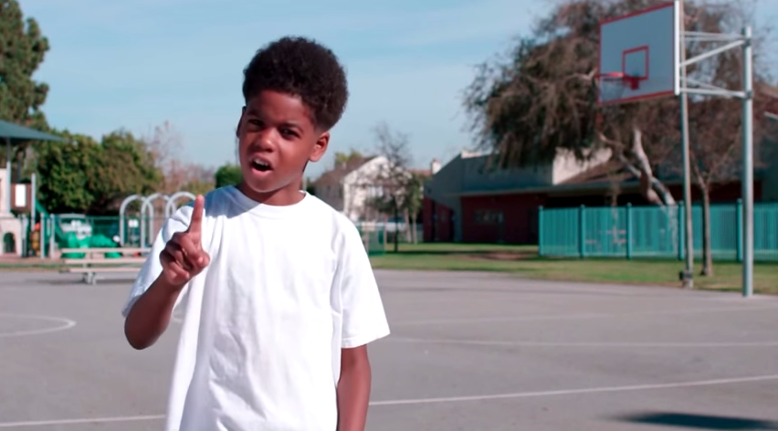 Quand un enfant demande à LeBron James de participer au concours de dunks