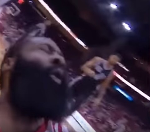 James Harden mis à l’amende… par une caméra