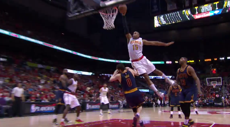 Sale : le poster d’Al Horford sur la face de Kevin Love !