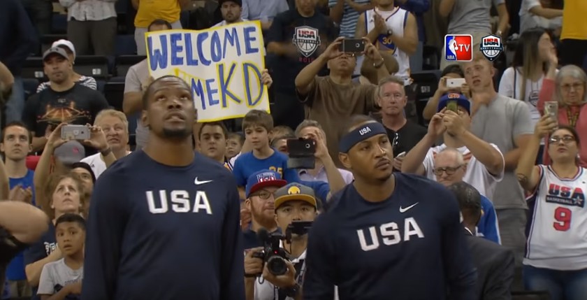 Kevin Durant acclamé par les fans de l’Oracle Arena