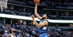 Karl-Anthony Towns refuse de parler de dynastie pour les Wolves