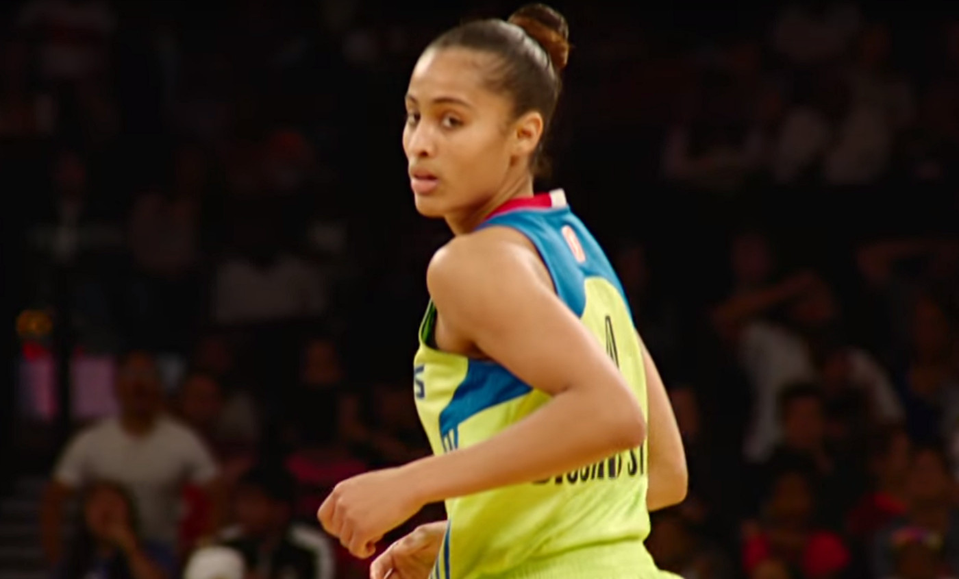 Skylar Diggins se lâche sur le salaire d’Harrison Barnes