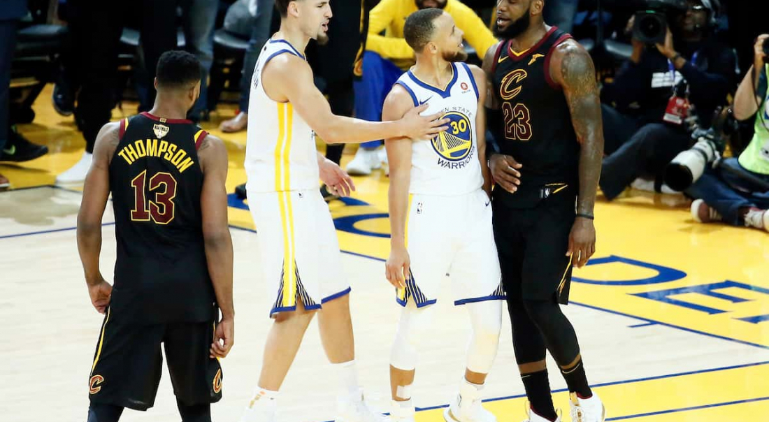 Trashtalk : LeBron James et Stephen Curry s’embrouillent