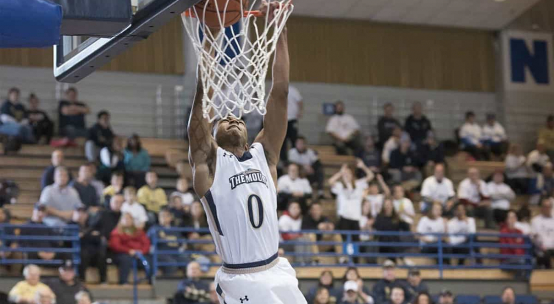 Vidéo : Junior Robinson, 1,65 m et du feu dans les jambes