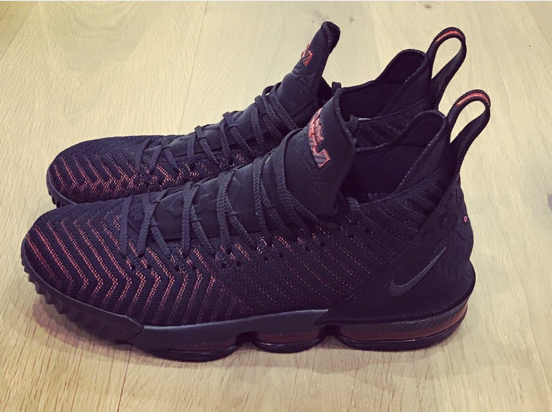 Nike LeBron 16 Performance Review WearTesters Cie uanl mx