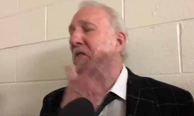 Quand Gregg Popovich se met des claques tout seul…