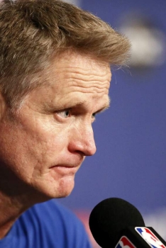 Steve Kerr : « Je pense à Gregg Popovich tout le temps »