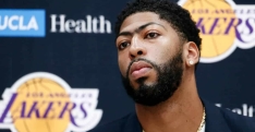 Rich Paul : « Avec Anthony Davis, les Bucks seraient allés en Finales »