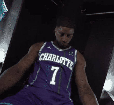 Les Hornets auront un maillot magnifique cette saison