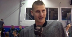 Nikola Jokic plus mince que jamais, les images impressionnantes