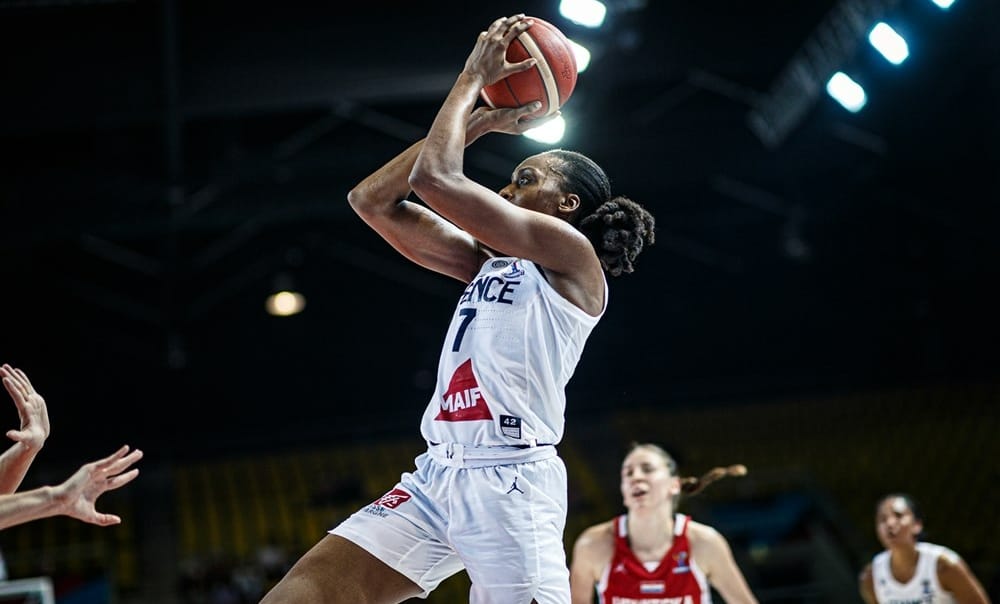 EuroBasket : Les Bleues démarrent par un festival offensif