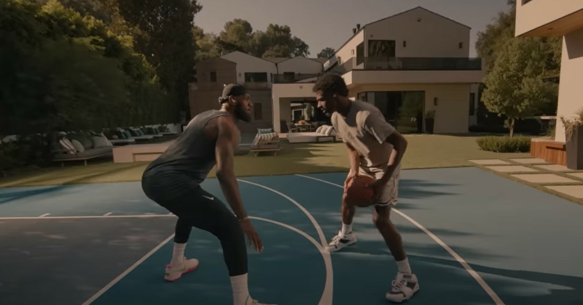 LeBron et Bronny s’affrontent en un contre un pour un spot publicitaire