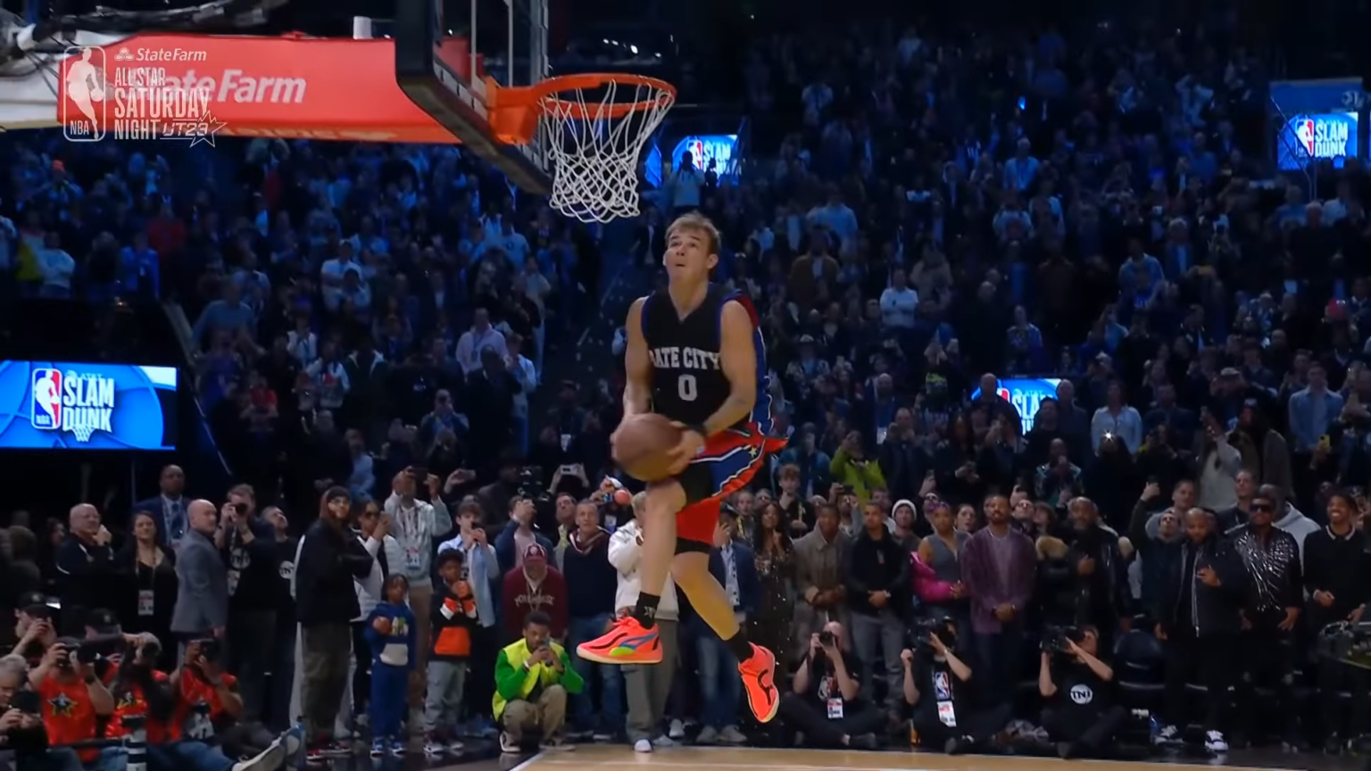 Mac McClung survole le Slam Dunk Contest du AllStar Game NBA