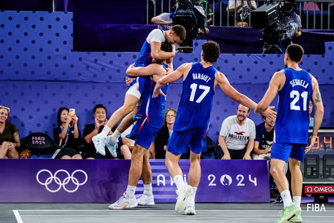 3×3 : Exploit des Bleus face aux champions olympiques, direction la finale !