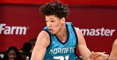 Tidjane Salaün fait bonne impression au training camp des Hornets