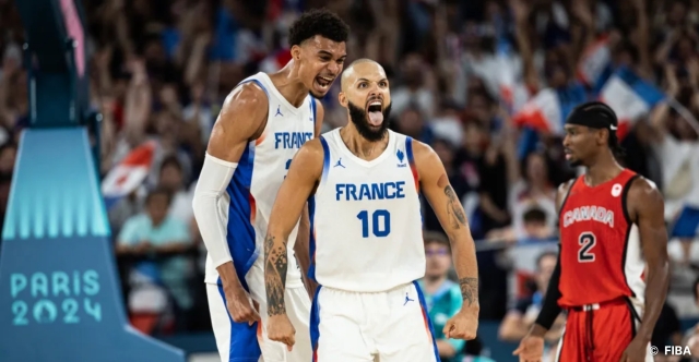 Le tir fou d’Evan Fournier contre le Canada