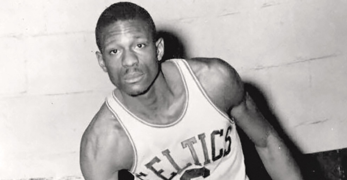 Comment Bill Russell et les Celtics ont fait payer leur racisme aux Hawks