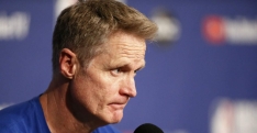 Steve Kerr scotché par les mentalités de Curry et de Green