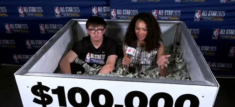 Damian Lillard se laisse battre au buzzer par un fan, qui finit dans une baignoire de 100K dollars… avec Malika Andrews